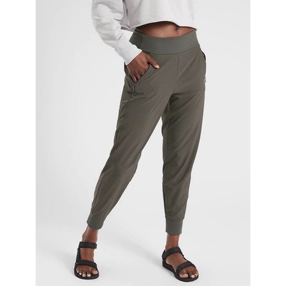 Jupes Femme | Vert | Armand Thiery ® Site Officiel